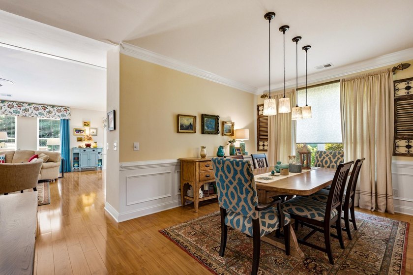 Live the Market Common lifestyle in this completely turnkey 4 - photo 9