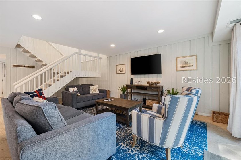Location is everything! This ocean-oriented, four-bedroom, 3 - photo 12