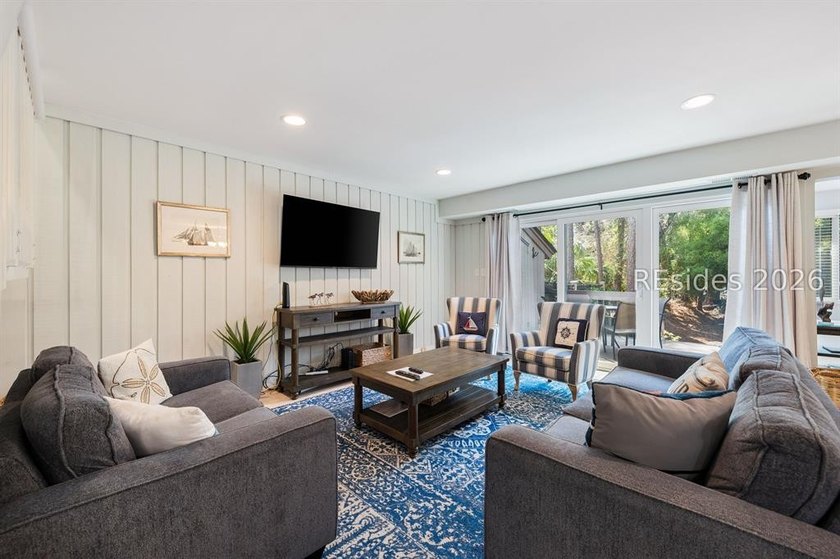 Location is everything! This ocean-oriented, four-bedroom, 3 - photo 13