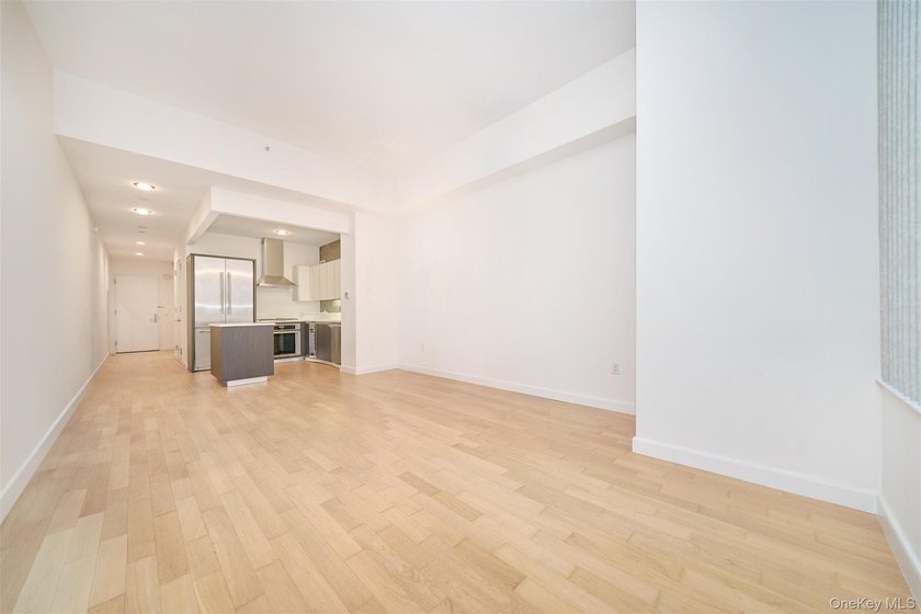 Investor friendly unit Only currently tenant occupied. Welcome - photo 2