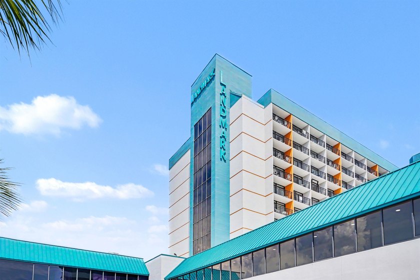 Fully furnished oceanfront efficiency at the Landmark Resort - photo 4