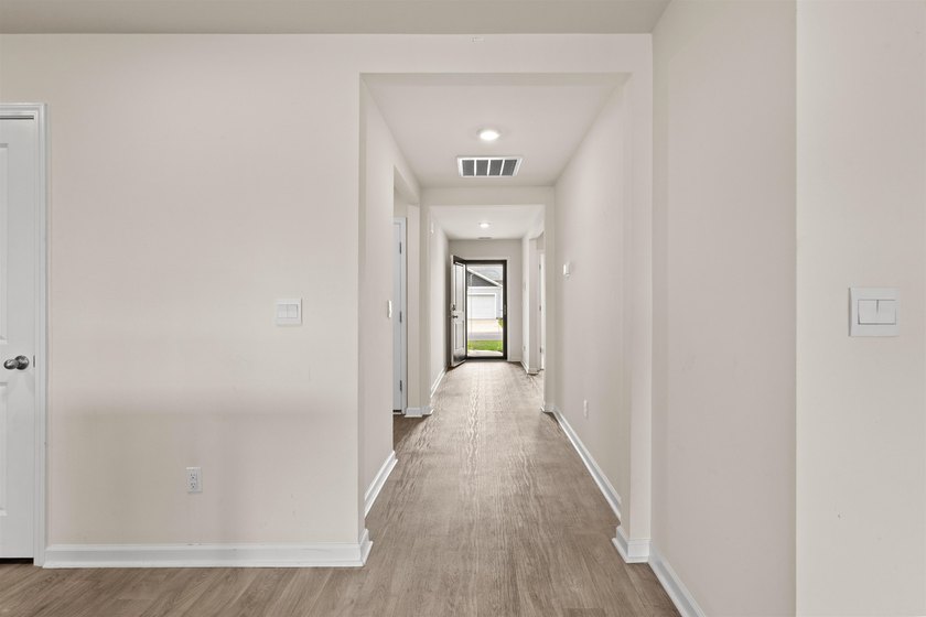 Welcome to this beautifully maintained 3-bedroom, 2-bath home in - photo 9