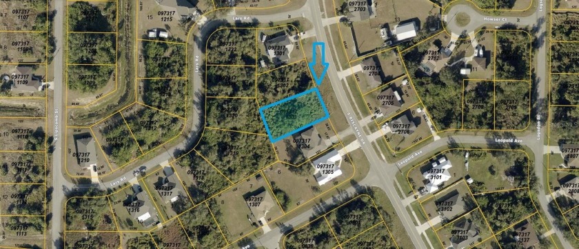 LOCATION, LOCATION, LOCATION!!! GREAT VACANT LOT WITH PUBLIC - photo 3