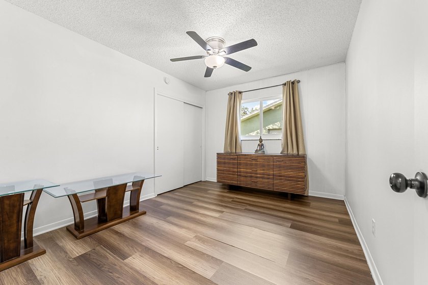Welcome home to this beautifully cared-for 3-bedroom, 2-bath - photo 23