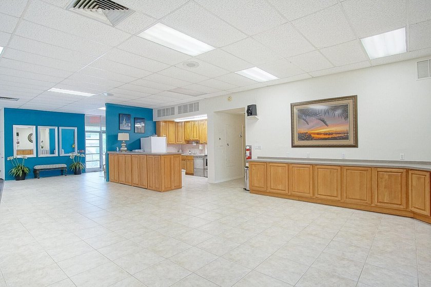 Beautiful and cozy 1-bedroom, 1-bath condo on Hutchinson Island - photo 34