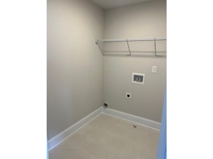 PALISADES - Plan Lot 143 - 5BR 4BA Located within the GATED - photo 22