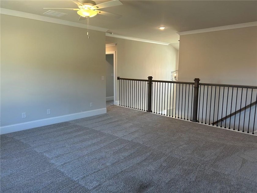 PALISADES - Plan Lot 143 - 5BR 4BA Located within the GATED - photo 23