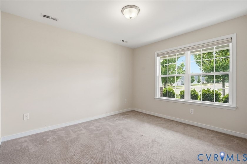 Exceptional two-story in Cherry Grove this is the largest floor - photo 8