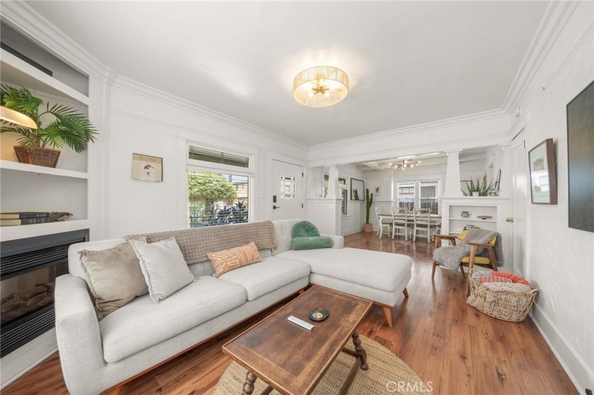 Beautifully updated Craftsman home located in the historic - photo 6