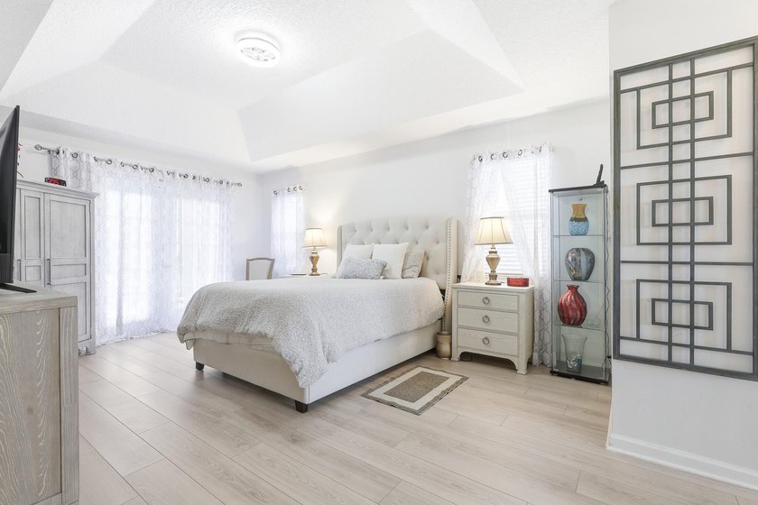 Welcome to this beautifully maintained Royal Professional - photo 35
