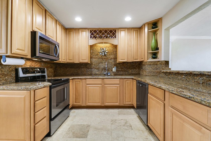 Welcome to 19049 SE Robert Drive. This charming Jupiter home - photo 9
