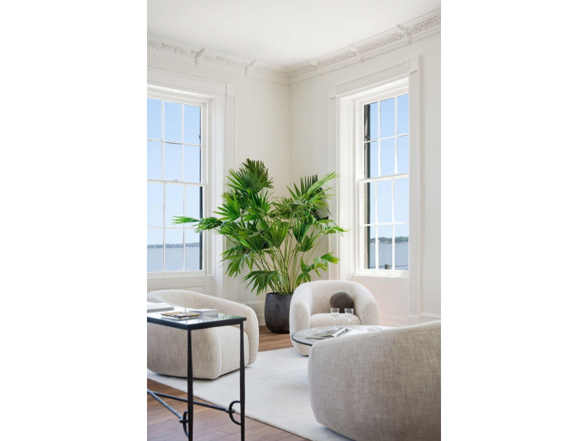 The Nathaniel Ingraham House, circa 1810, is a rare opportunity - photo 10
