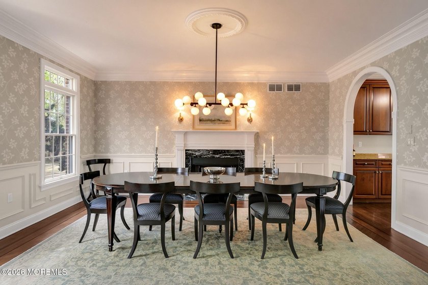 THE ULTIMATE PRIVATE RESORT. Handsome Colonial estate set on 2 - photo 12