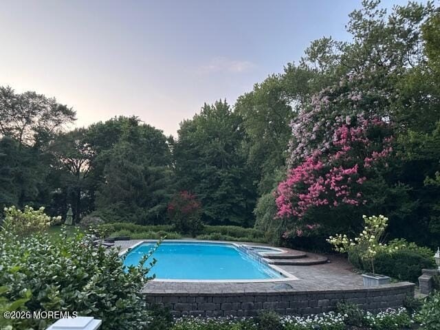 THE ULTIMATE PRIVATE RESORT. Handsome Colonial estate set on 2 - photo 33