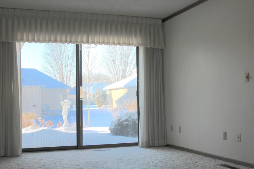 Welcome home to comfortable, convenient, and carefree living in - photo 9