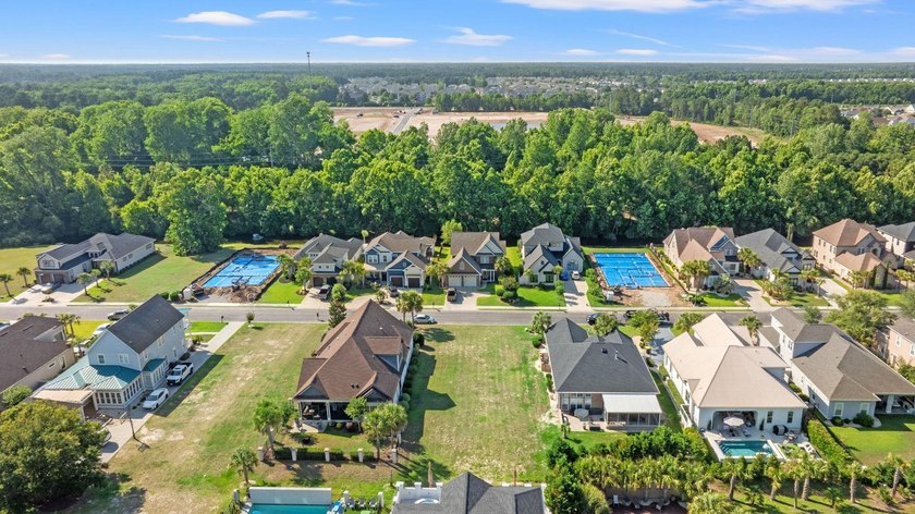 Nestled within the prestigious gated community of Carolina - photo 4