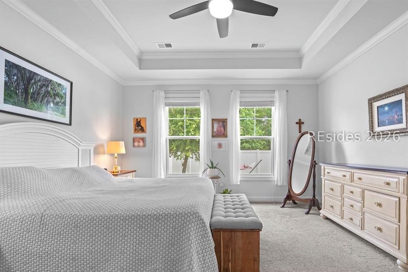 Skip the new build process with this one-level Litchfield model - photo 17