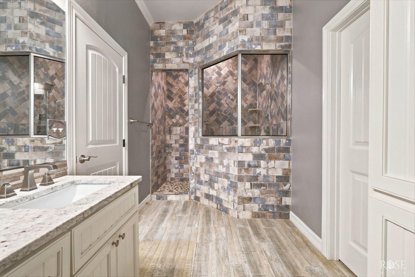 Welcome to your West Texas paradise. This home was completely - photo 18