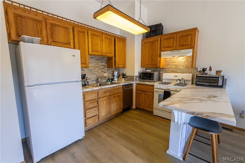 1264 Clubview Drive is a rare four-unit opportunity in one of - photo 23