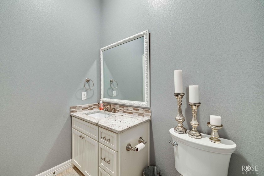 Welcome to your West Texas paradise. This home was completely - photo 24