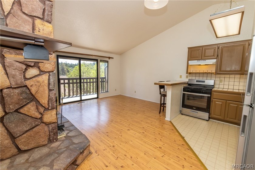 1264 Clubview Drive is a rare four-unit opportunity in one of - photo 31