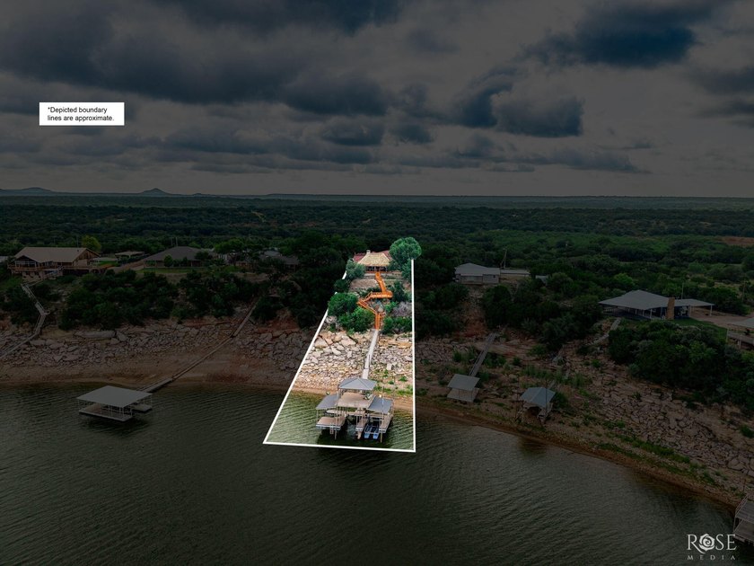 Welcome to your West Texas paradise. This home was completely - photo 33