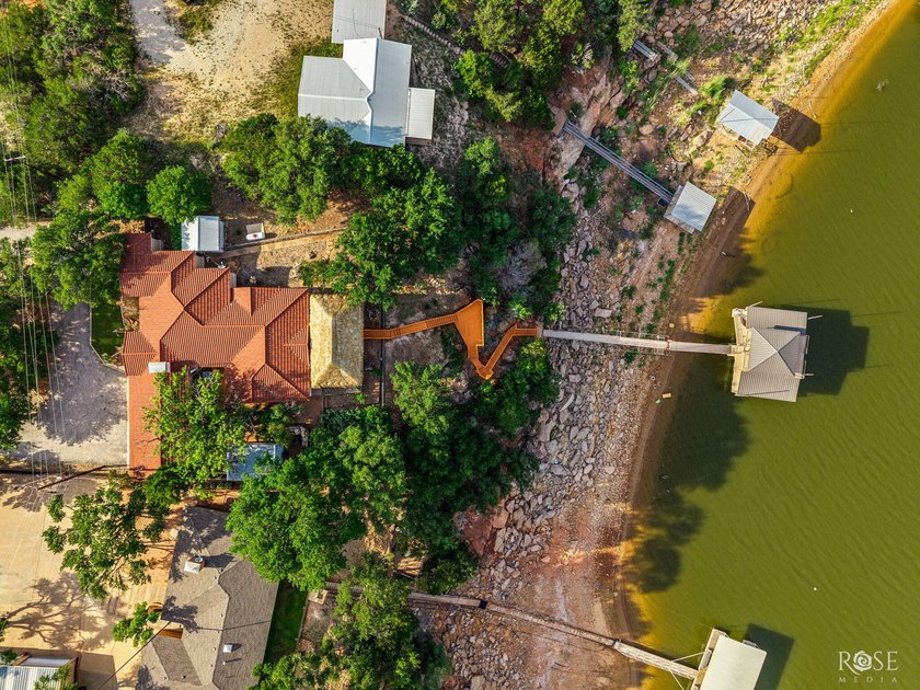 Welcome to your West Texas paradise. This home was completely - photo 41