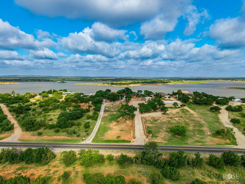 Welcome to your West Texas paradise. This home was completely - photo 43