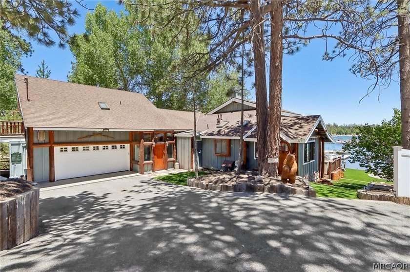 Prime lakefront living at its finest! This turnkey waterfront - photo 11
