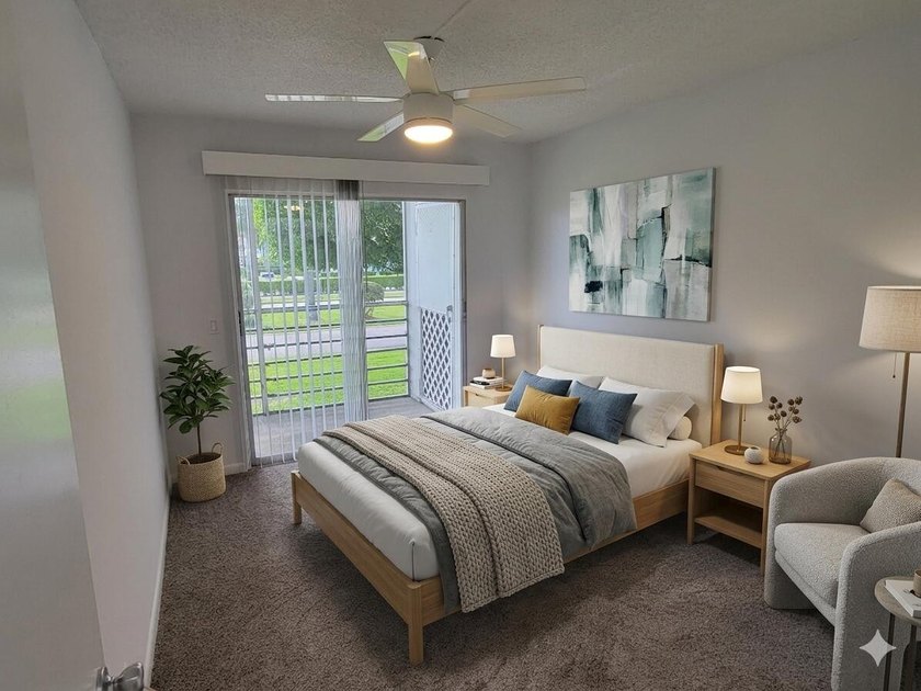 MOVE-IN READY 2BR/1.5BA condo with CENTRAL AIR. Can be rented - photo 10