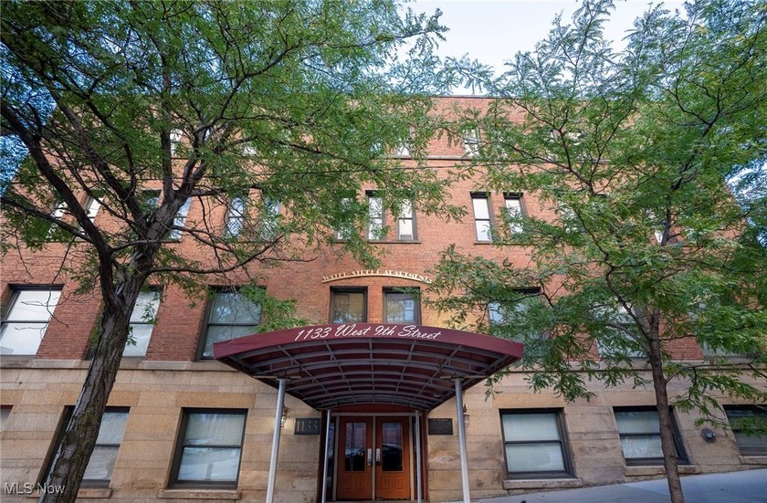Welcome to 1133 West 9th Street, unit 321. Experience Downtown - photo 24