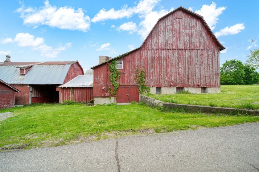 10 serene acres with Barns, a Pond &amp; Endless Potential - just a - photo 31