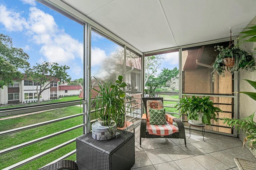 Turnkey Living at its Finest! This beautifully maintained - photo 32