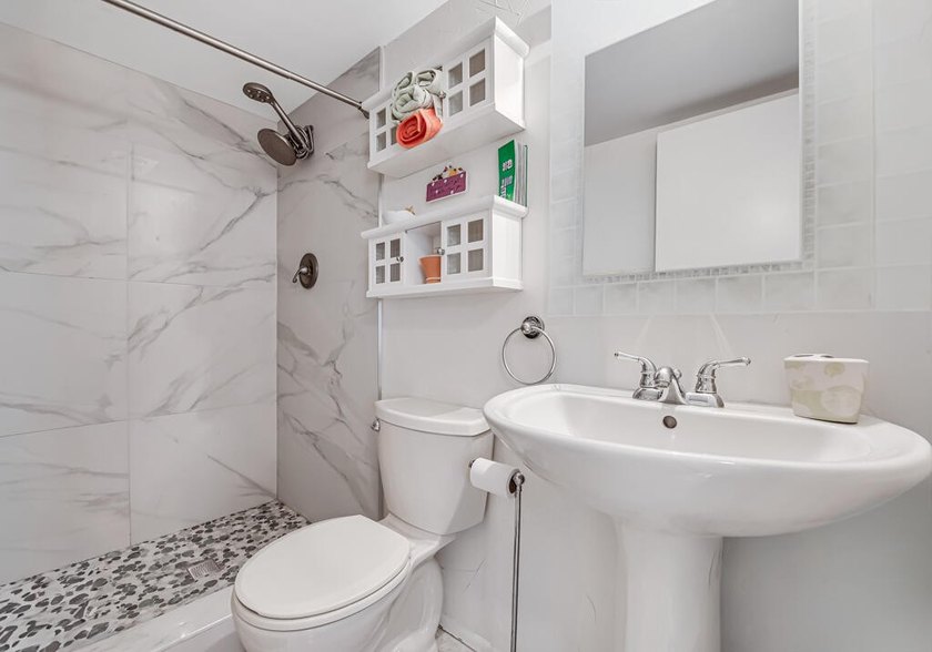 Turnkey Living at its Finest! This beautifully maintained - photo 34