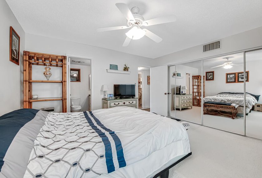 Turnkey Living at its Finest! This beautifully maintained - photo 38