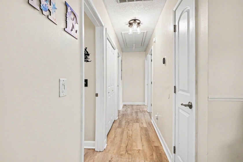 This well-maintained 3-bedroom, 2-bath home in Bristol Pines - photo 9