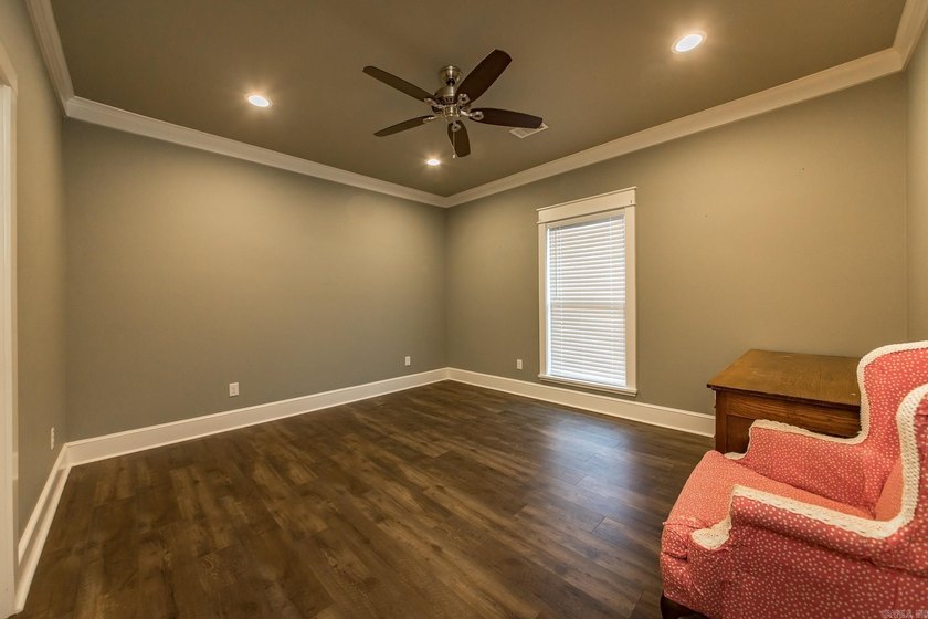 New Roof!!! Recently annexed into Haskell, this property offers - photo 46
