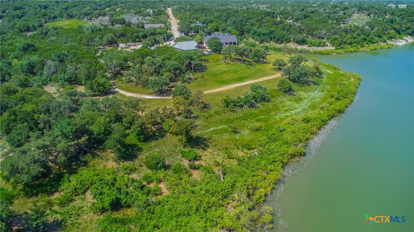 One of a kind Lake Belton property, 1.7 acres with access to the - photo 7