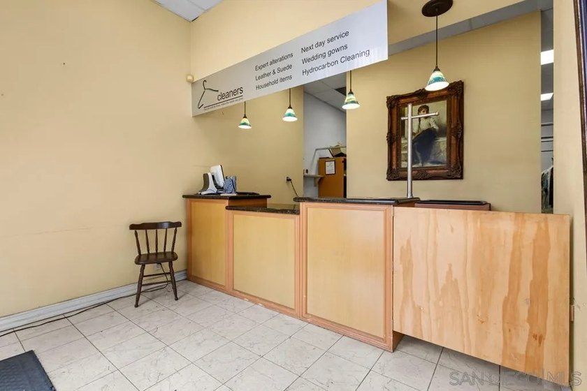 Dry-cleaning business for sale with long-term leases. Rare - photo 8