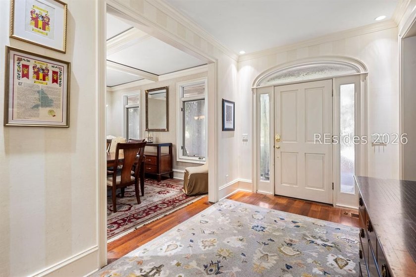 Welcome to 3 Wood Duck Court, a gracious island residence tucked - photo 11