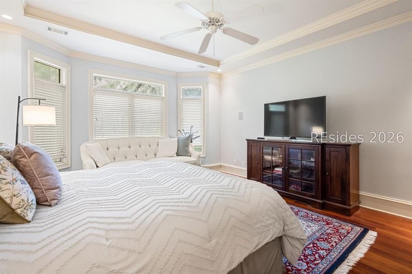 Welcome to 3 Wood Duck Court, a gracious island residence tucked - photo 41