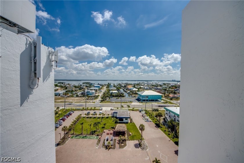 Escape to paradise in this stunning direct beachfront condo - photo 50