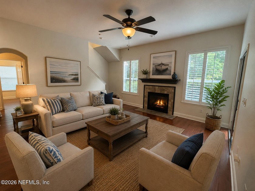 BUY THIS HOUSE!!! Welcome to Beautiful Palencia. This 5 bedroom - photo 8