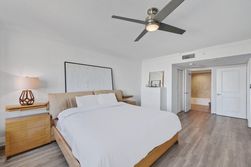 Welcome to Unit 609 at Palmetto Place, a beautifully maintained - photo 15