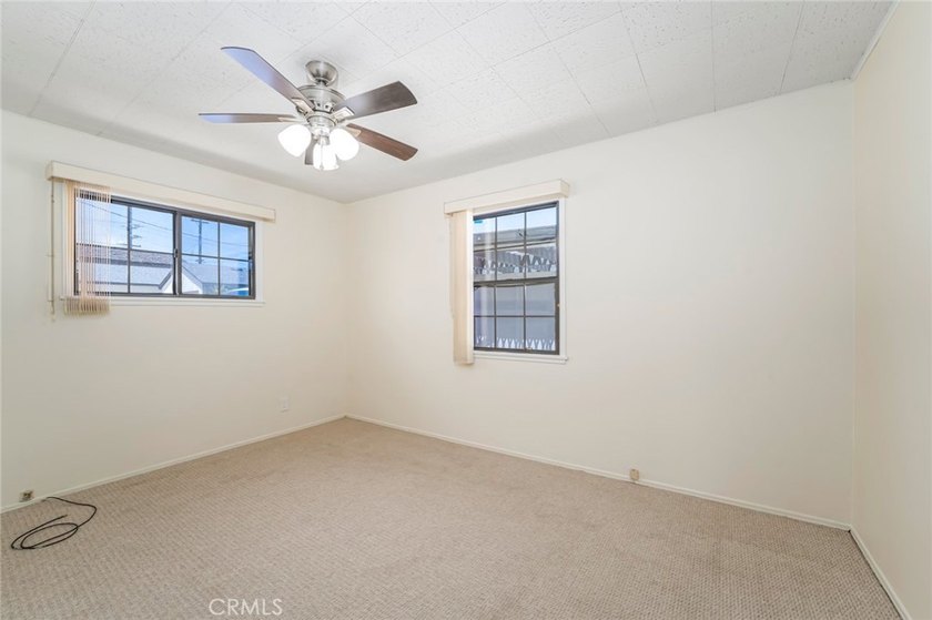 Welcome to 5209 Sepulveda Blvd, a charming 3-bedroom, 2-bath - photo 23