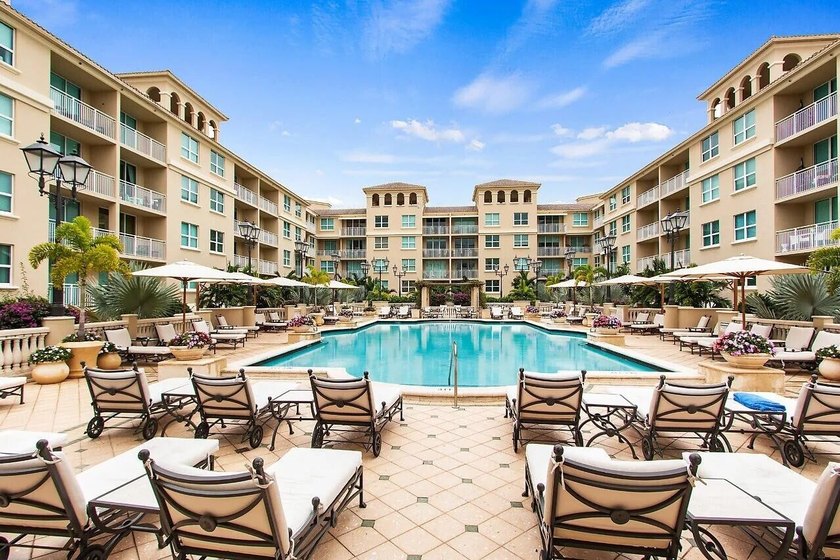 Welcome to Unit 609 at Palmetto Place, a beautifully maintained - photo 23