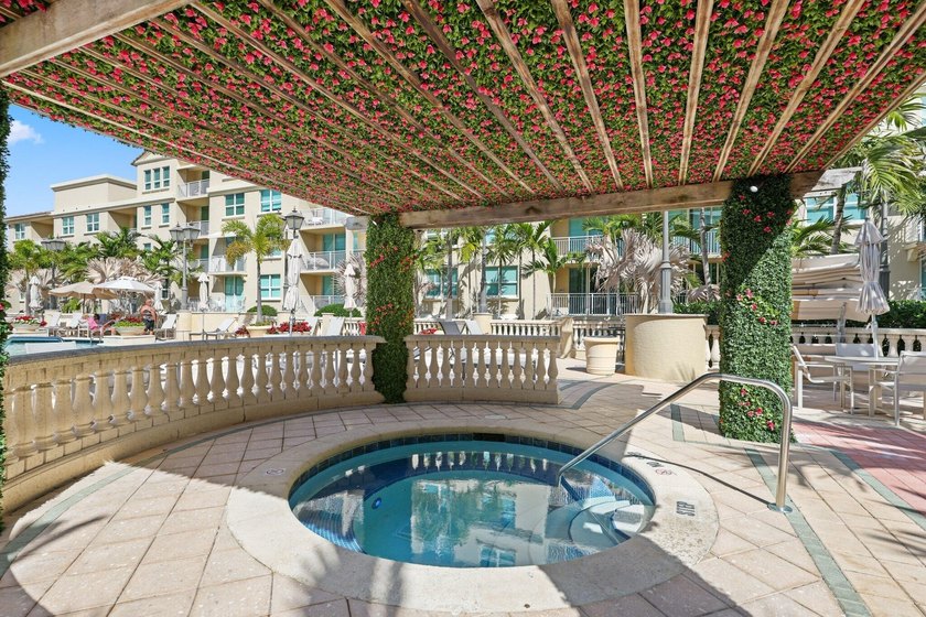 Welcome to Unit 609 at Palmetto Place, a beautifully maintained - photo 24