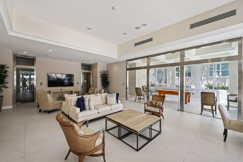Welcome to Unit 609 at Palmetto Place, a beautifully maintained - photo 26