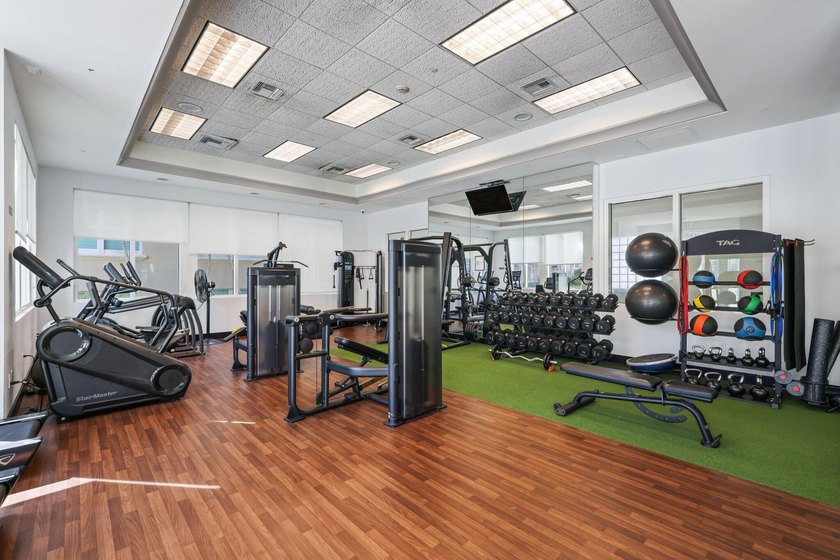 Welcome to Unit 609 at Palmetto Place, a beautifully maintained - photo 30