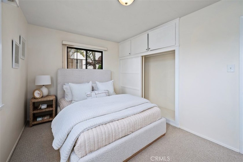 Welcome to 5209 Sepulveda Blvd, a charming 3-bedroom, 2-bath - photo 32